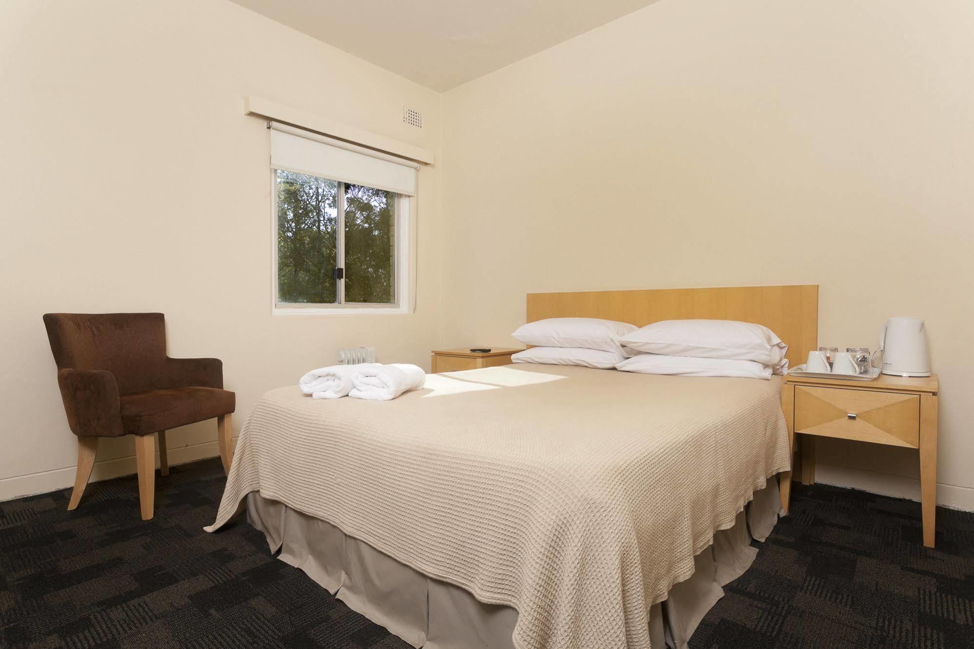 Shortland Budget Accommodation Jesmond Exterior foto